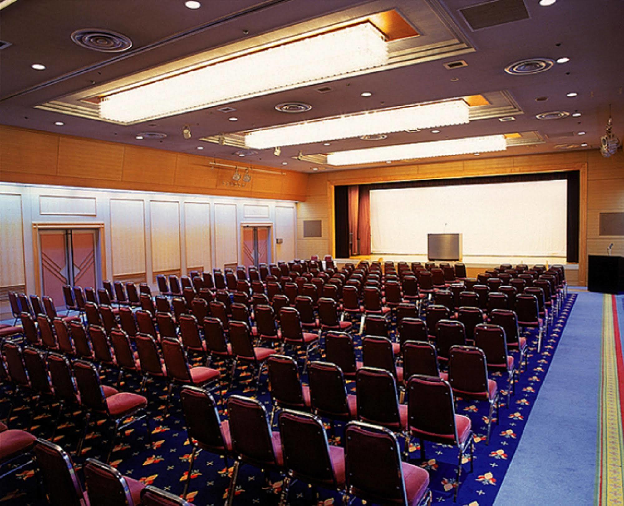 Nagaoka Grand Hotel Eksteriør bilde